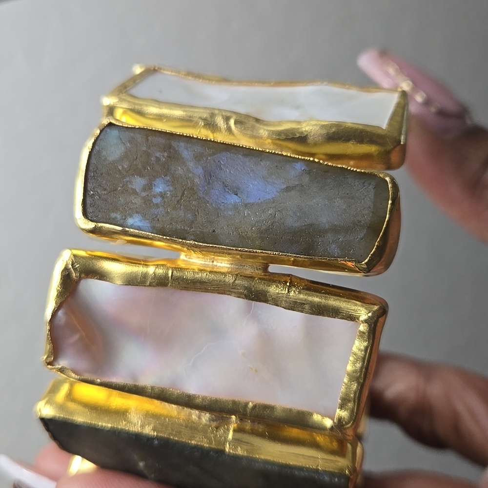 Narural Raw Stone Bangle - image 4